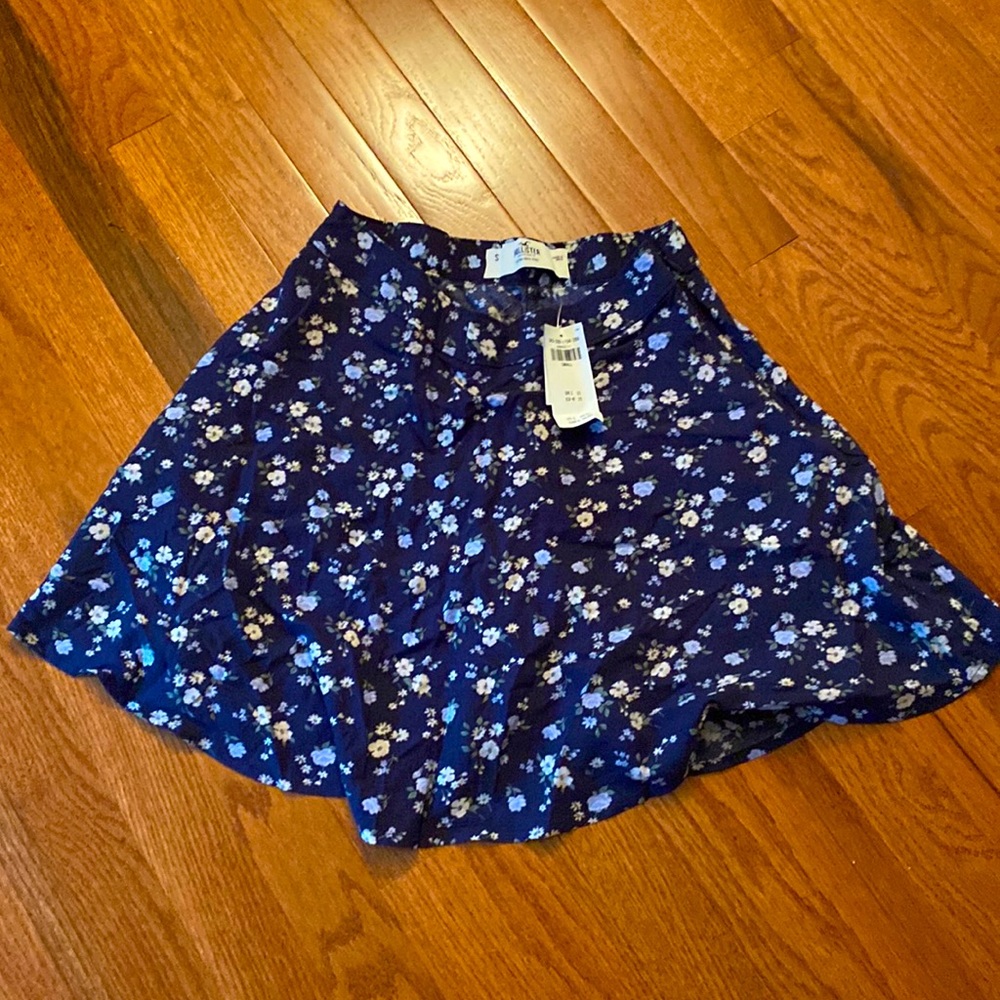 Hollister Skirt